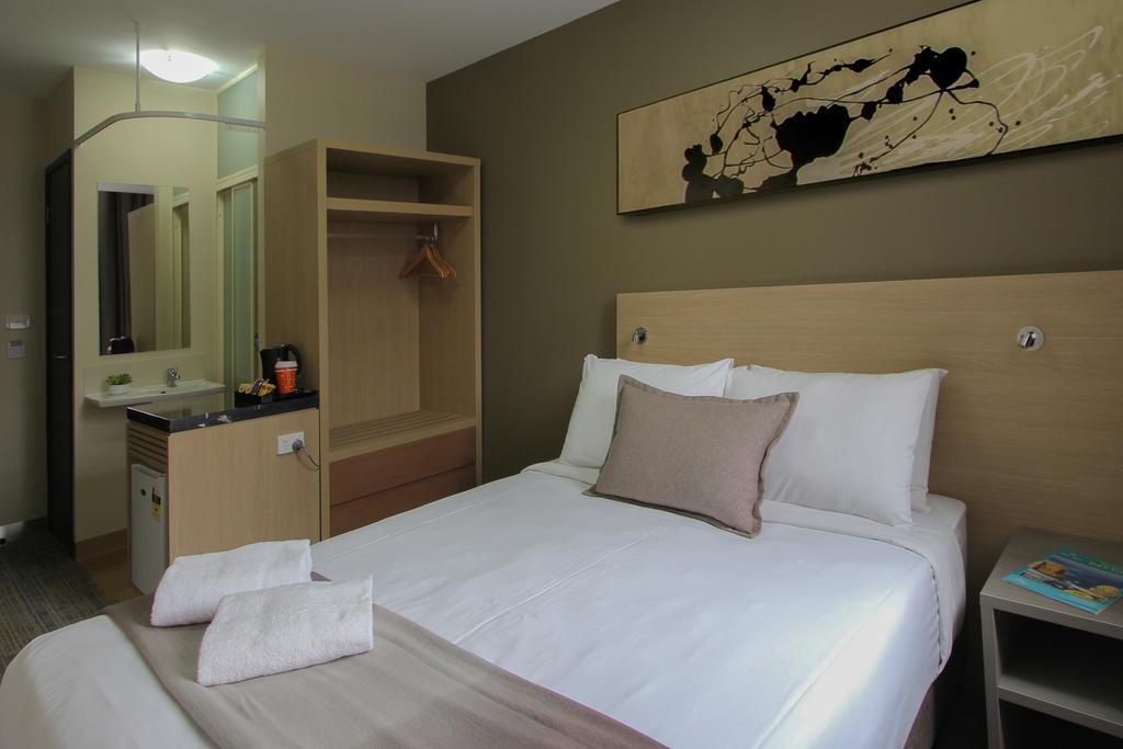 Ibis Budget - Melbourne Cbd Exterior photo