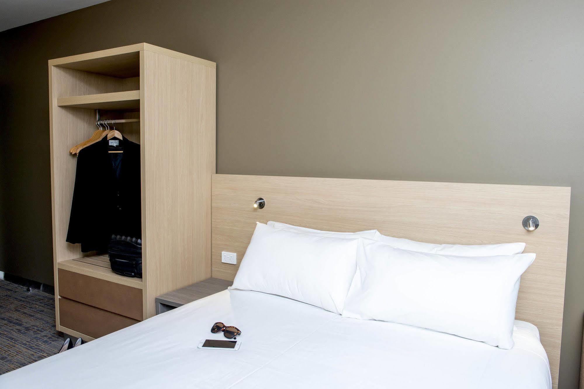 Ibis Budget - Melbourne Cbd Exterior photo